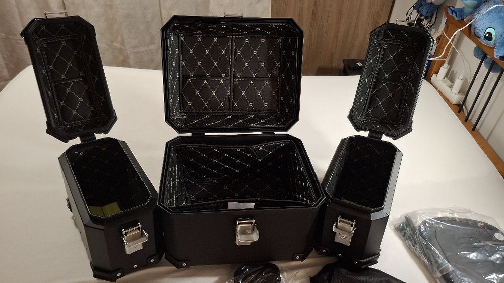 Malas laterais e traz para moto