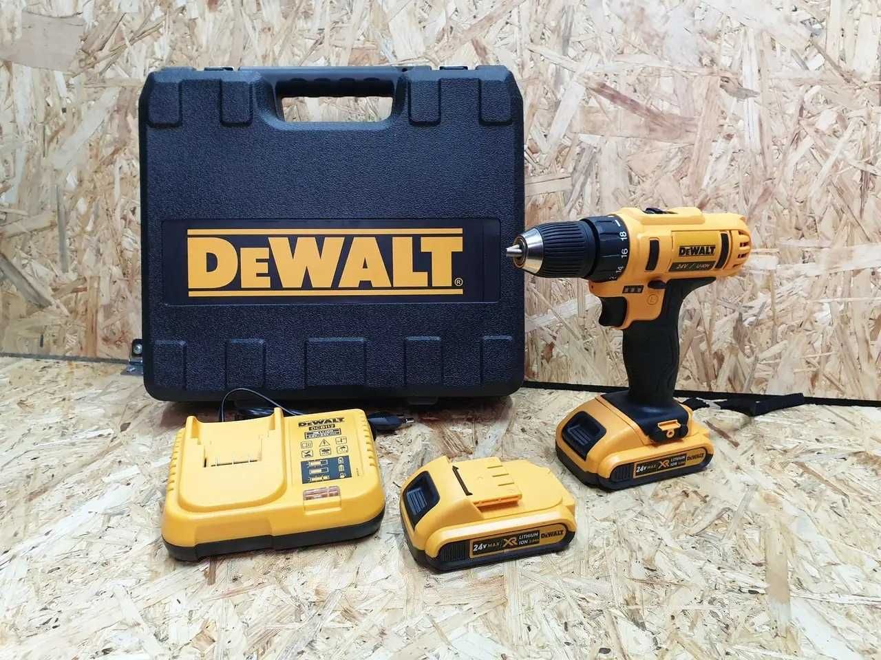 Акумуляторний шуруповерт Dewalt з DFR патроном та набором. Шурупокрут