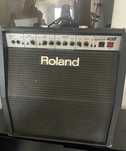 Amplificador Roland 408