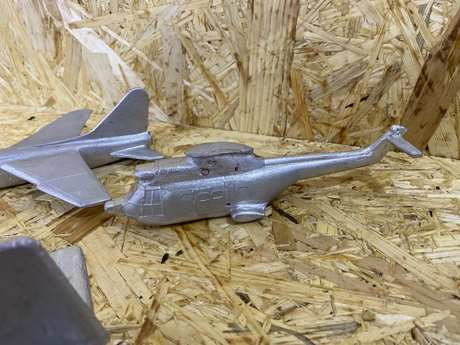 Avioes de modelismo aluminio bruto