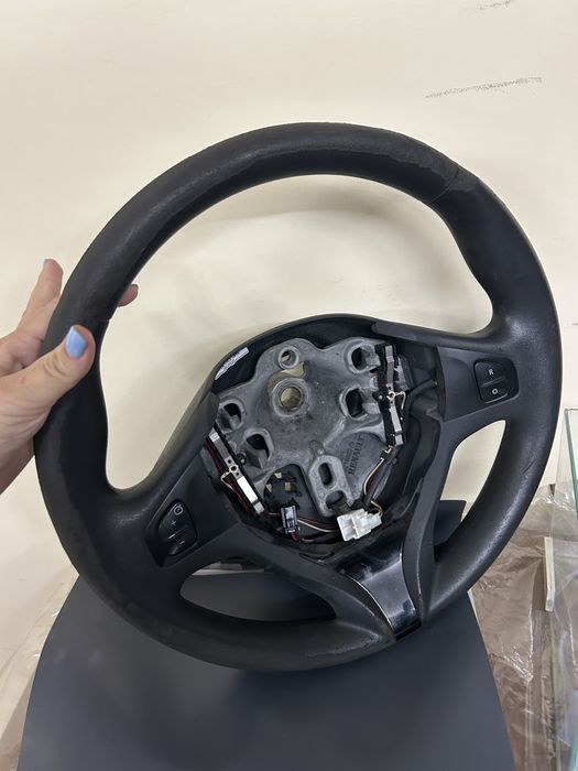 Volante Renault Clio IV