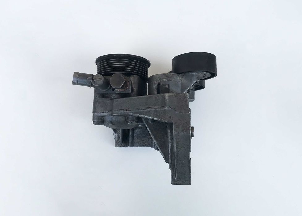 Насос гидроусилителя (ГУР) Iveco Daily (2011-2016 р.в) - 2.3HPI