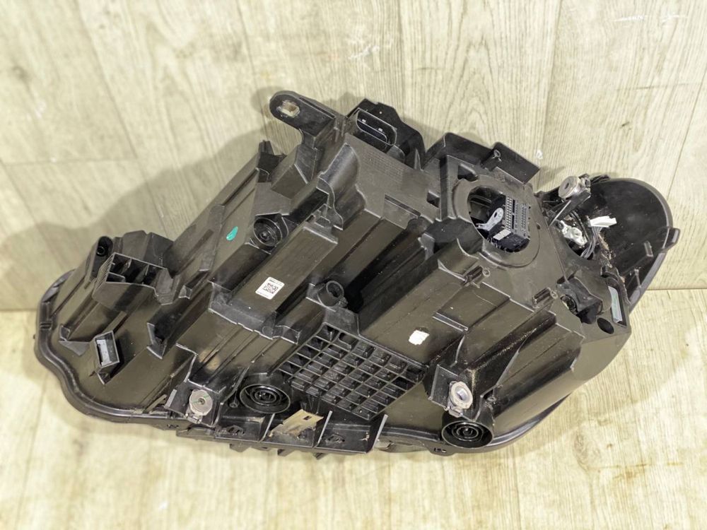 Фара передняя правая BMW X1 F48 ( 2020 2021 2022 г.) 63.11-5A01172-02