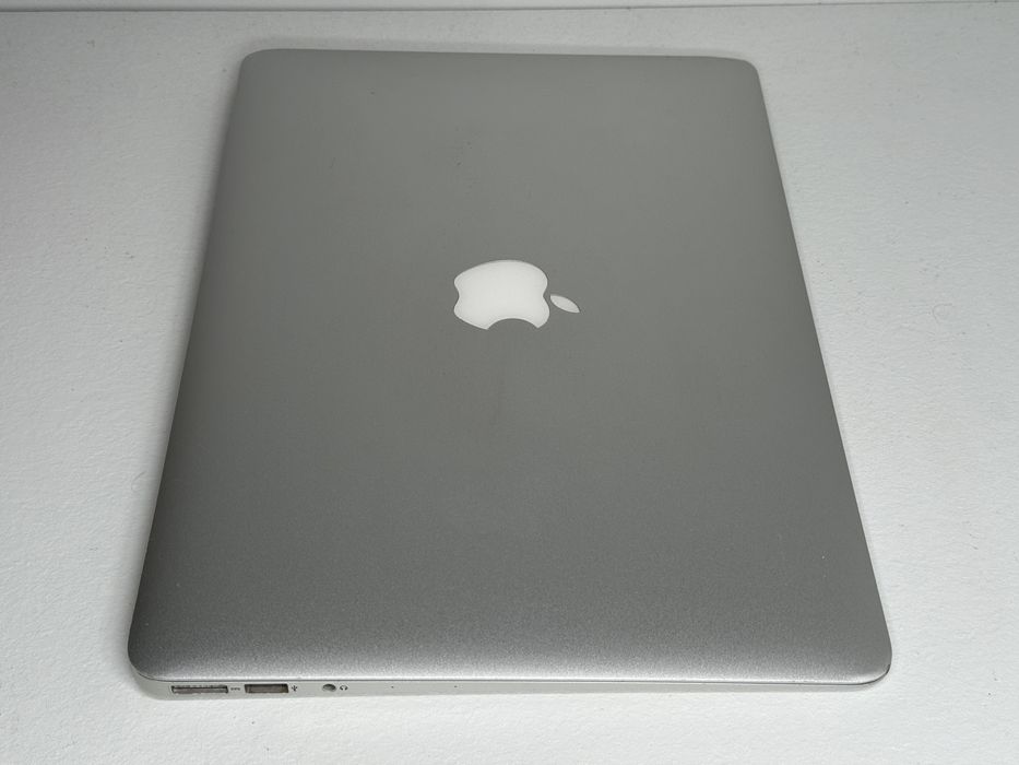 MacBook Air 13 (A1466) - 2013 - i5/4GB/128GB - faktura VAT 23%