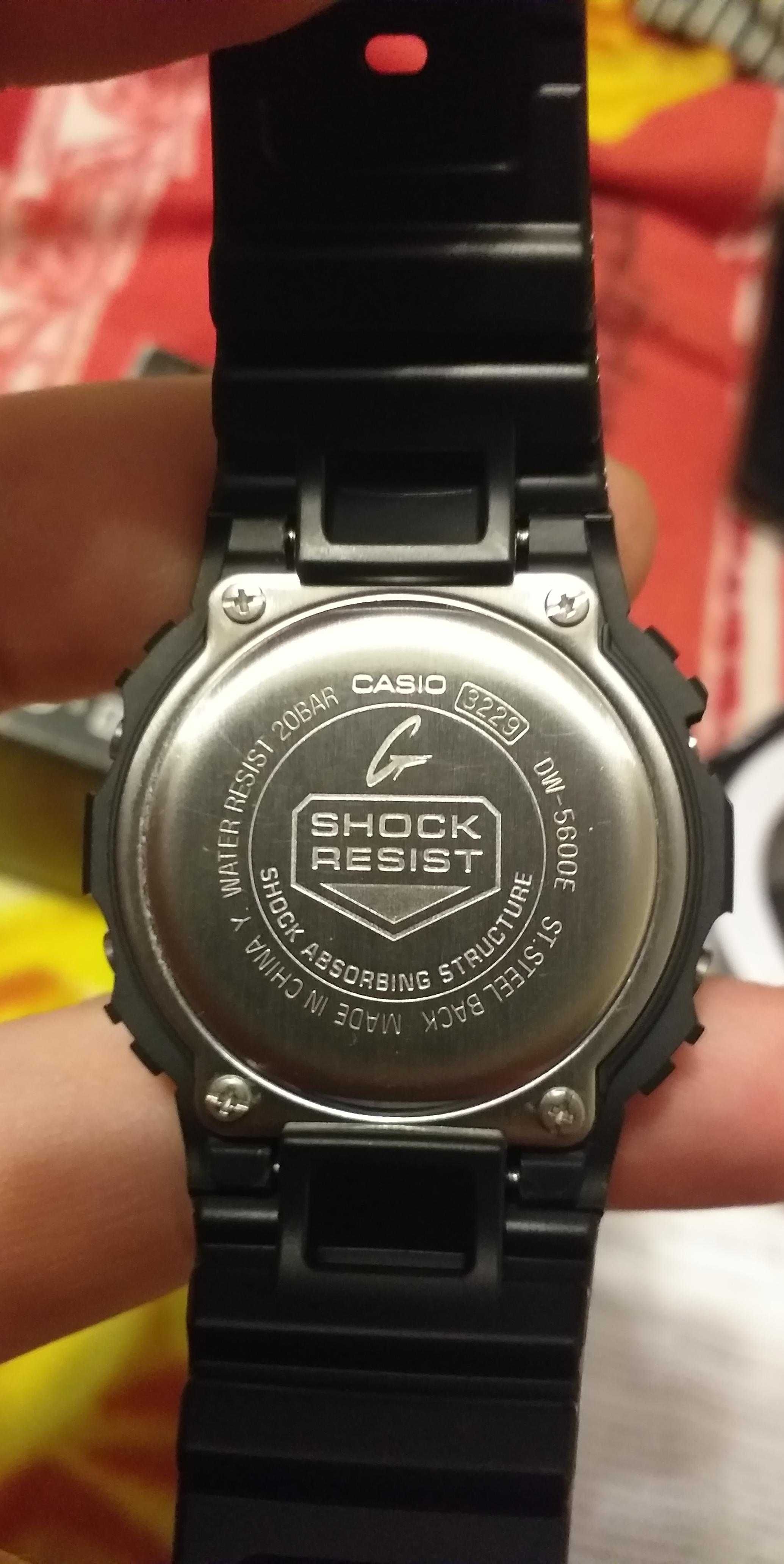 Zegarek Casio G-Shock DW-5600E-1VER