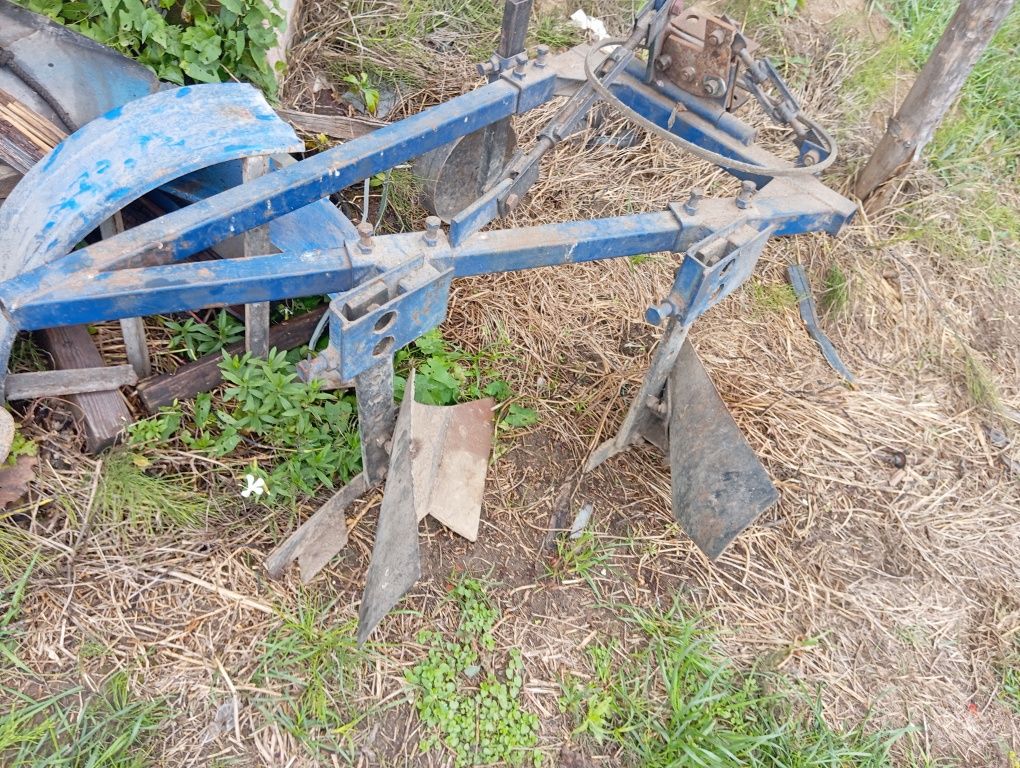 Продам мототрактор 18кс з навісним