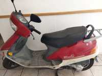 Vendo esta scuter marca Honda Bali preço 200 euros a Bali Bali