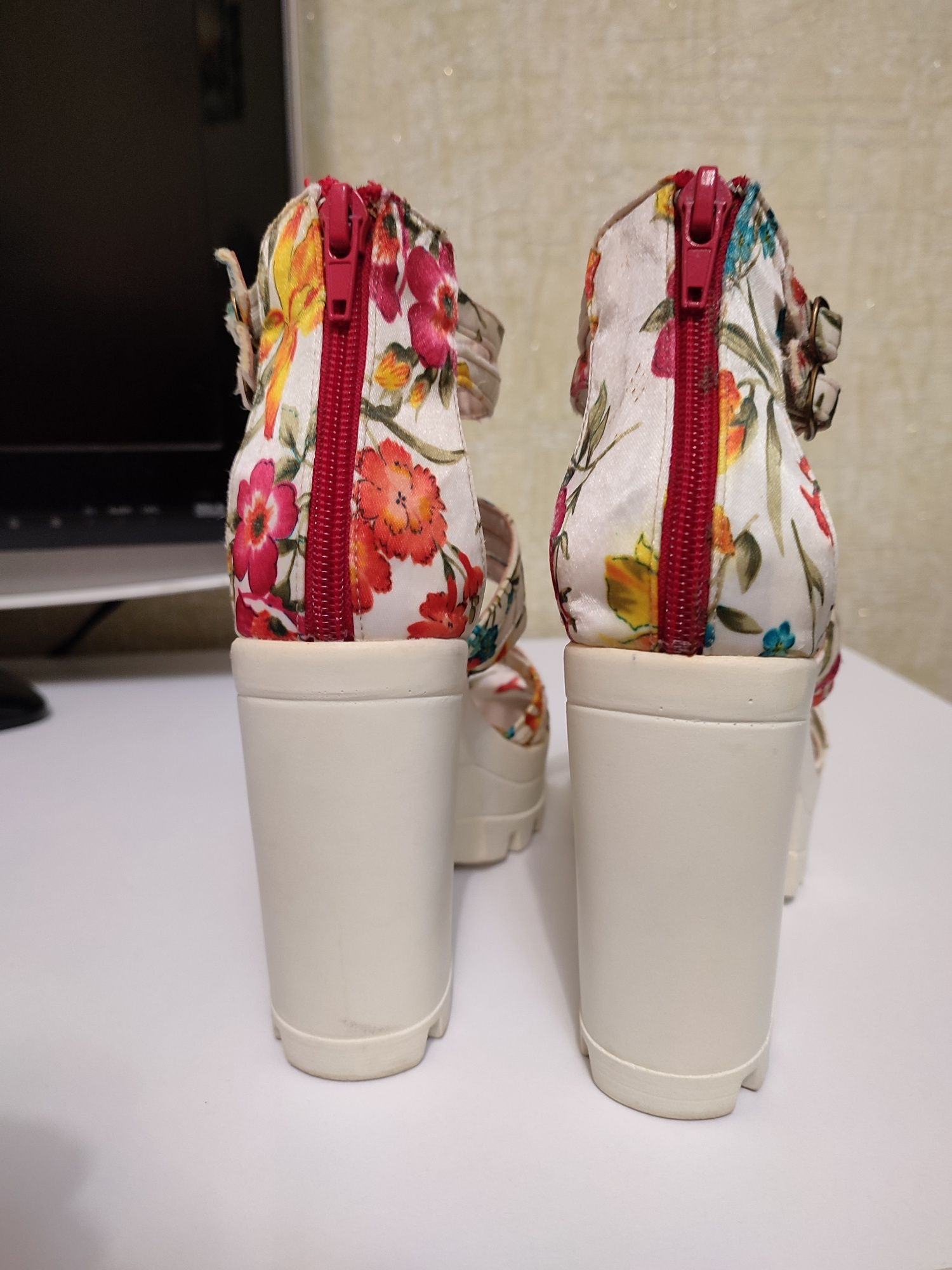 Босоніжки жіночі D&G оригінальні