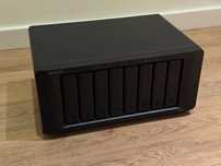 Synology DS1819+ (8 bays, 16Gb, RAM, 10Gbe RJ45 + 2xM.2 SSD)