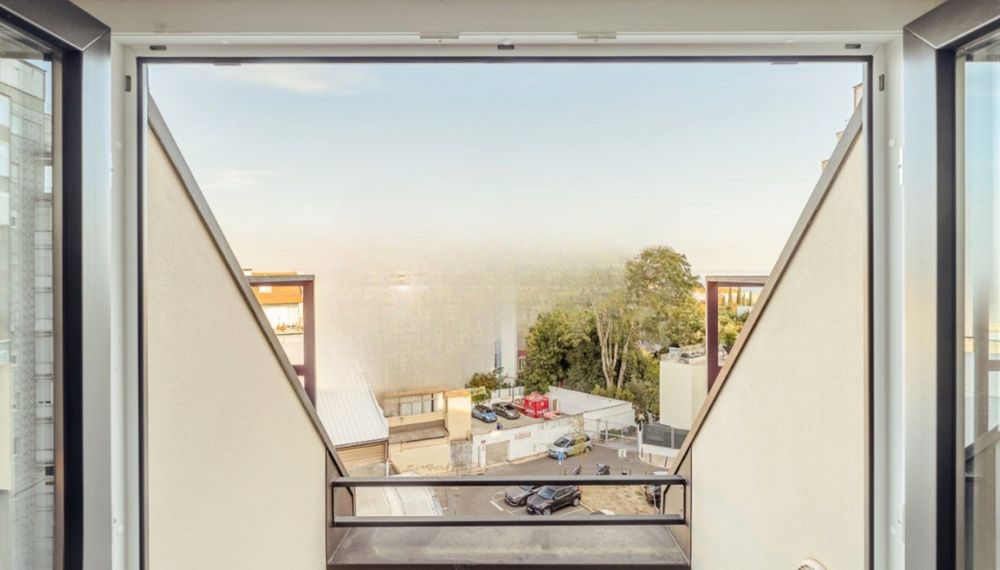 Apartamento NOVO T1 Campo Ourique - último andar 5 terraços