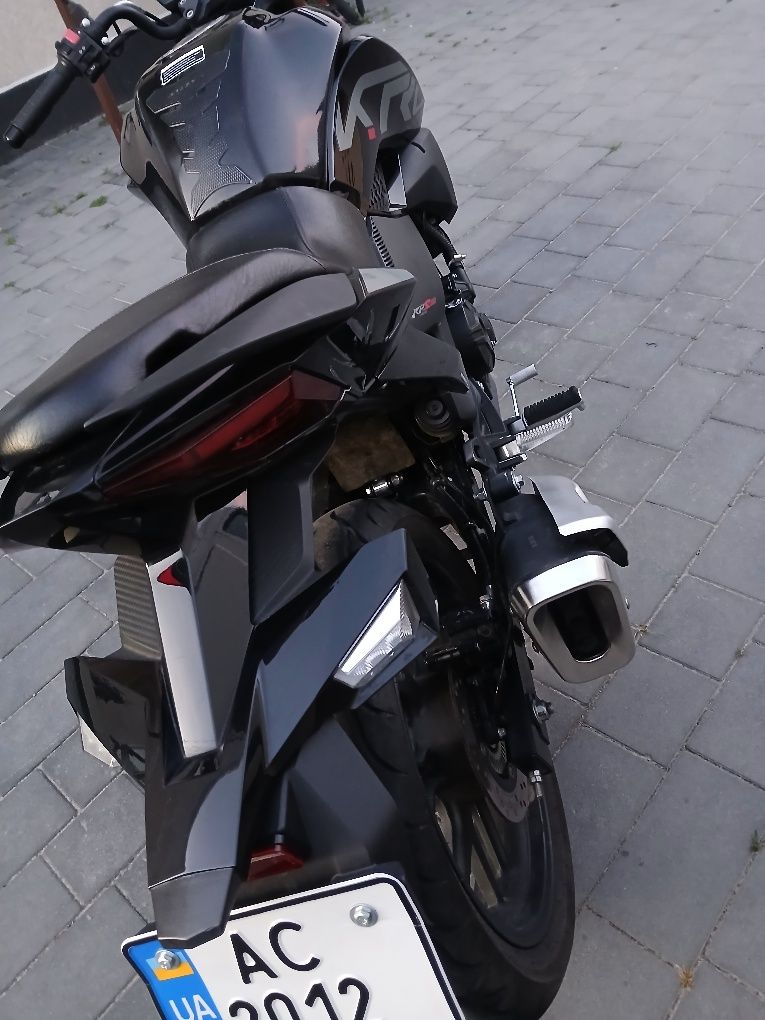Продам ліфан kps200