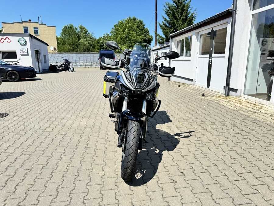 Qjmotor SRT 600 SX komplet kufrów