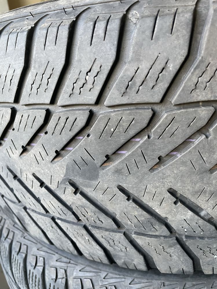 Резина GoodyYear 235/55 R17