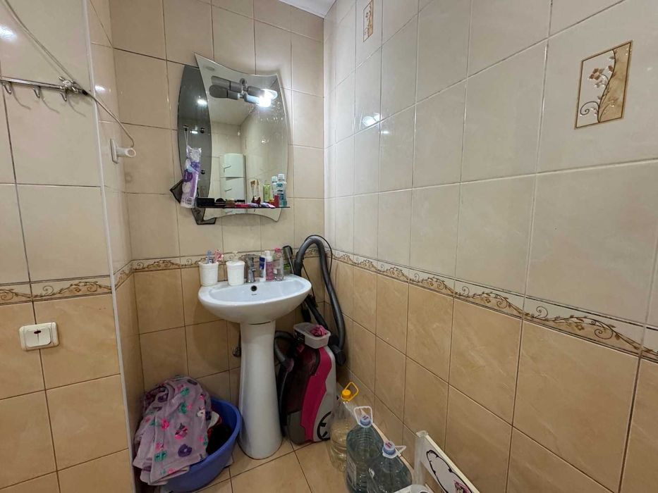 Продам 2 комнатную квартиру на Левобережном-1 (р-н Березинки)