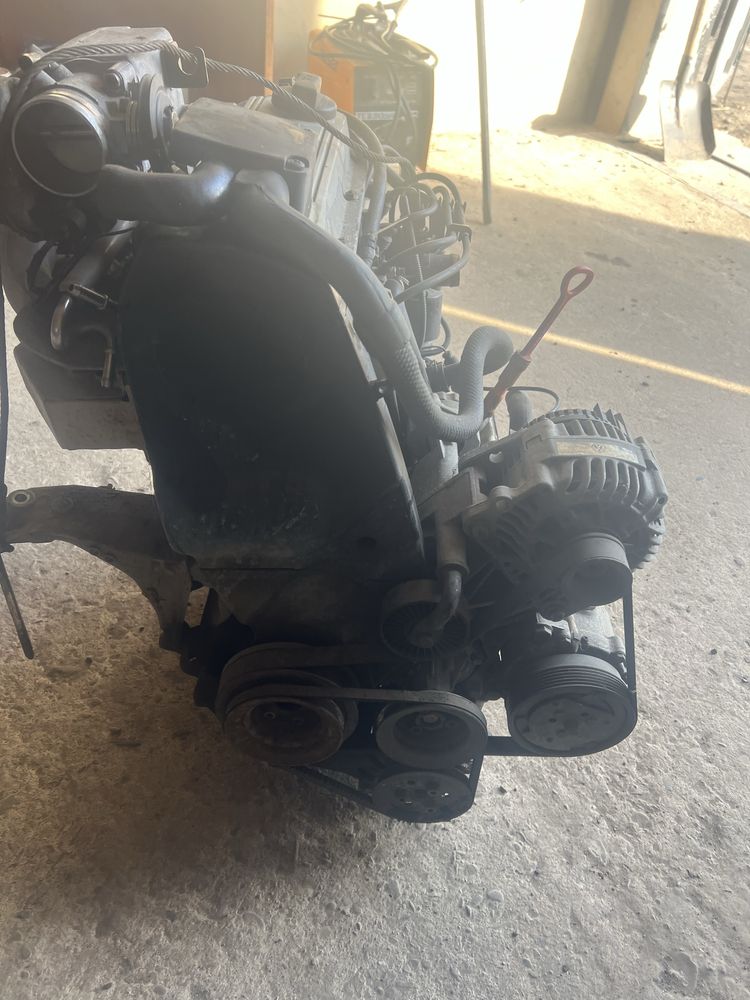 Мотор 2.0  AGG/2e Volkswagen