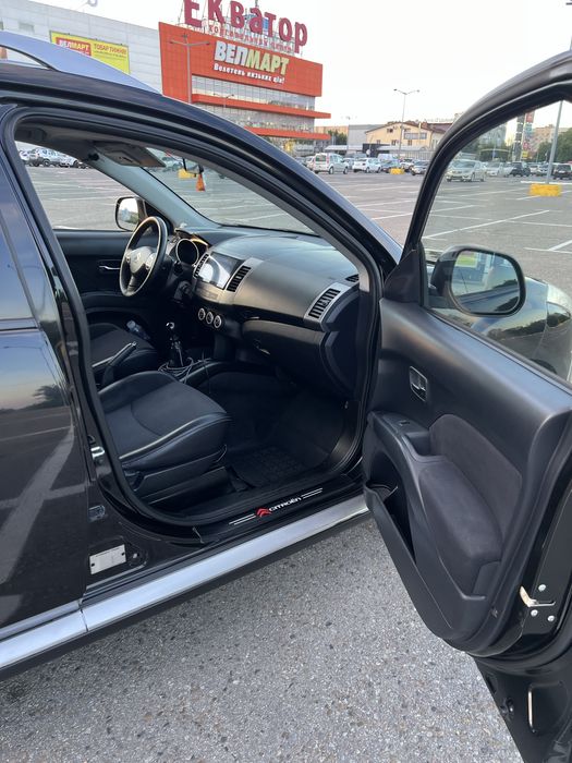 Citroen c-crosser 2.2 hdi