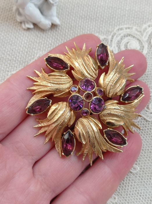 Винтажная  брошь маркирована