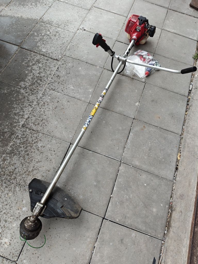 Kosa spalinowa SHINDAIWA C226S