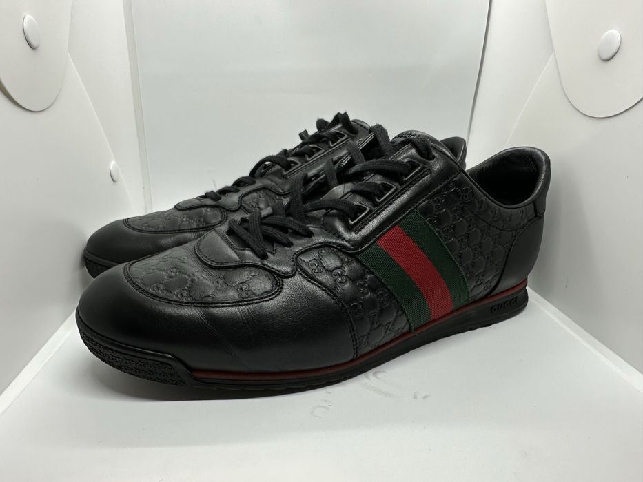 Шкіряні кросівки Gucci
