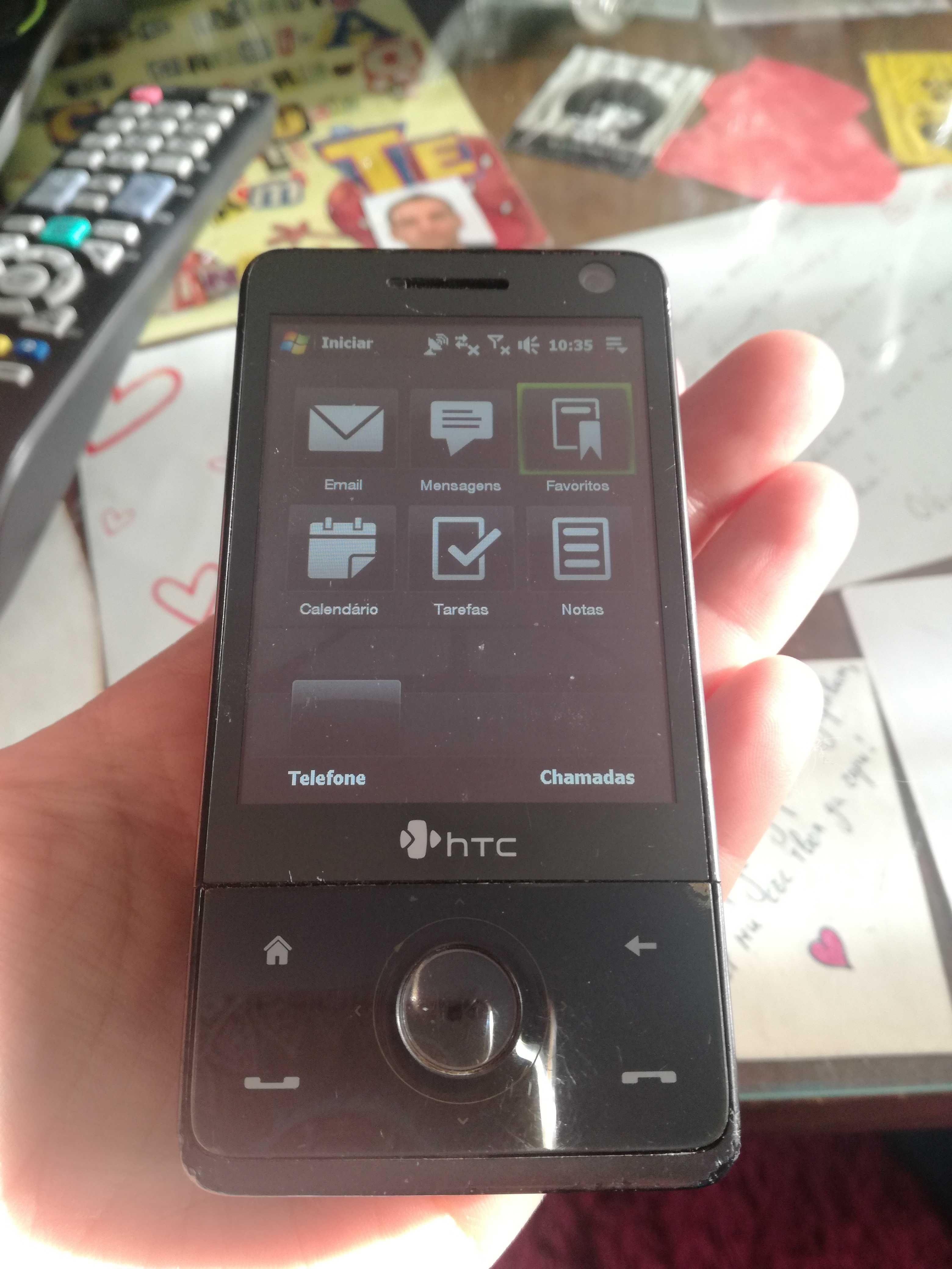 Telemóvel HTC Touch Pro raro com problema