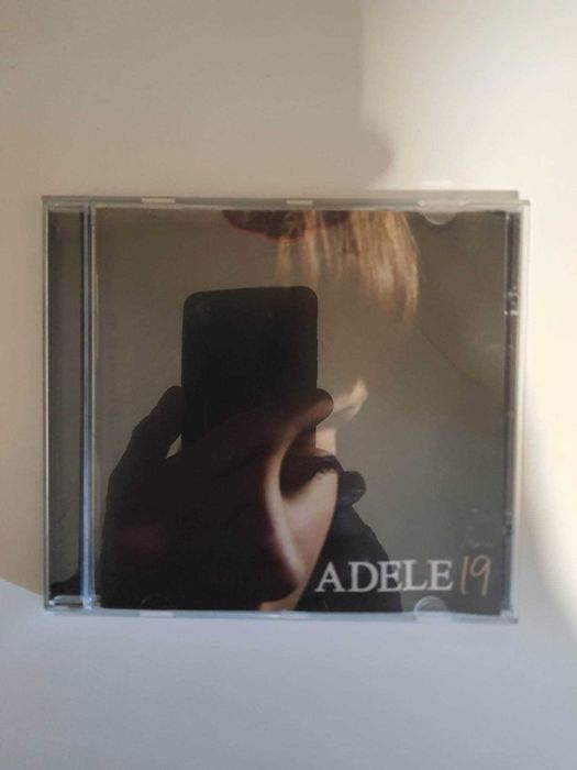 CD Adele 19 Adele