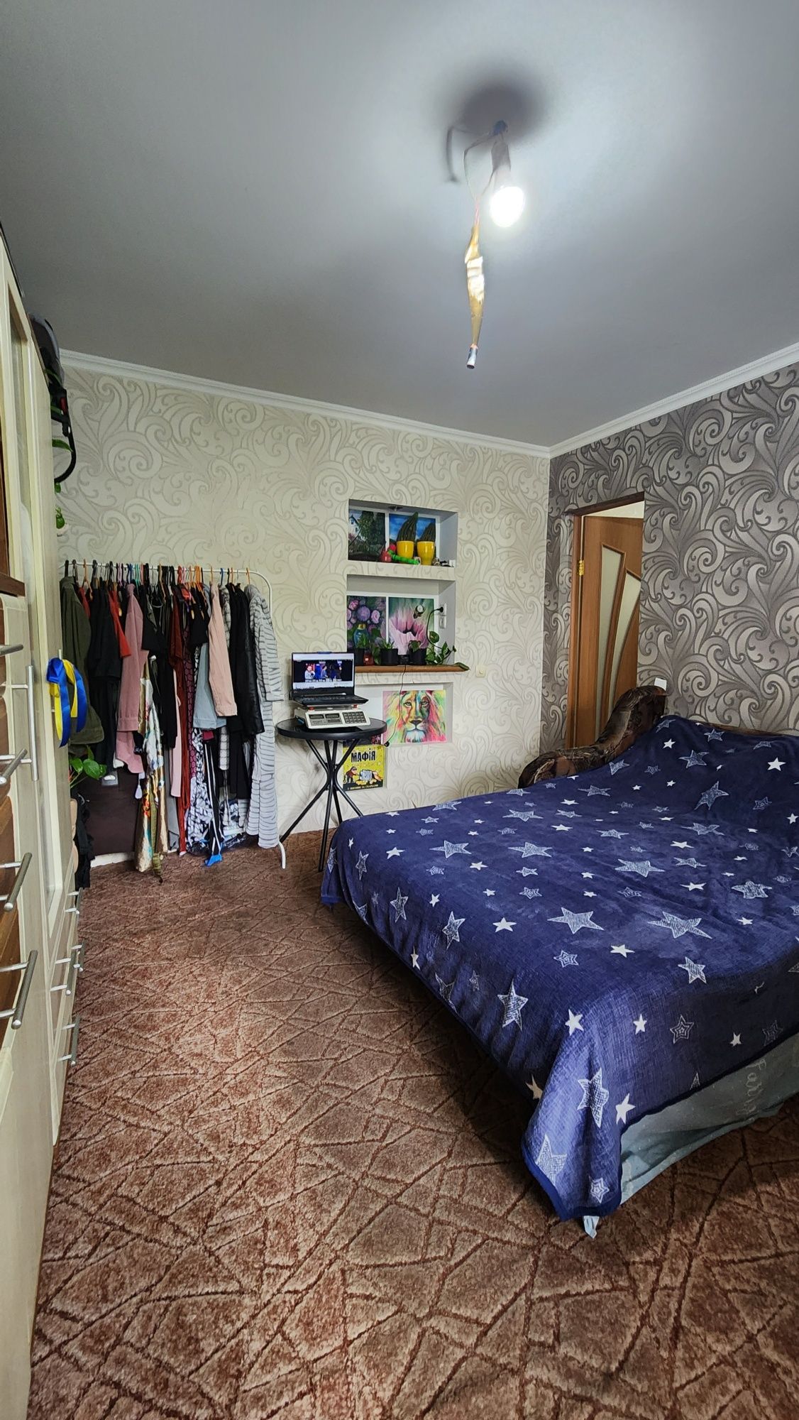 Продам 3х.квартиру м.Обухів  р-н Автошкола