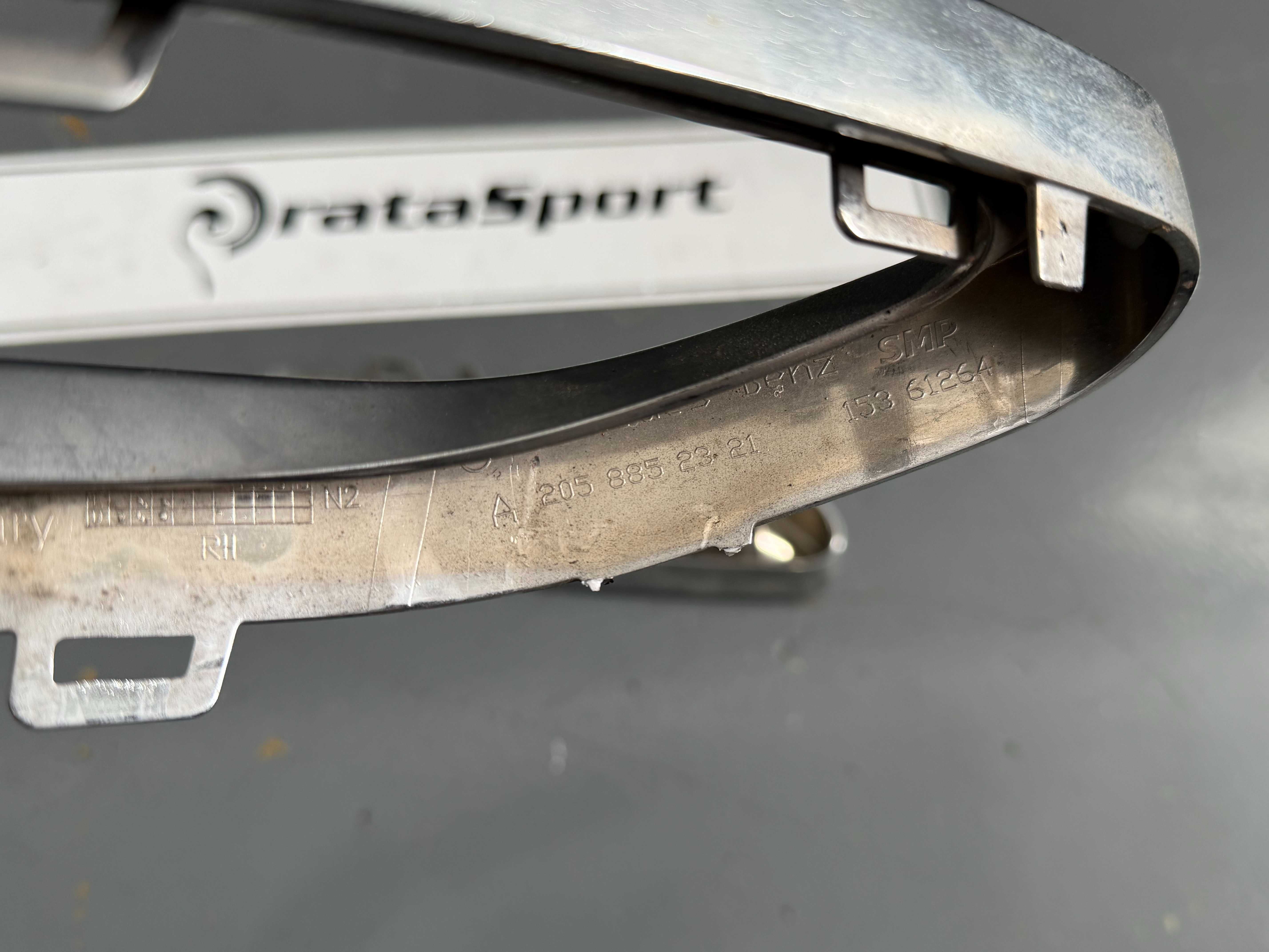 Ponteiras Escape Para-choque AMG Mercedes Classe A W177