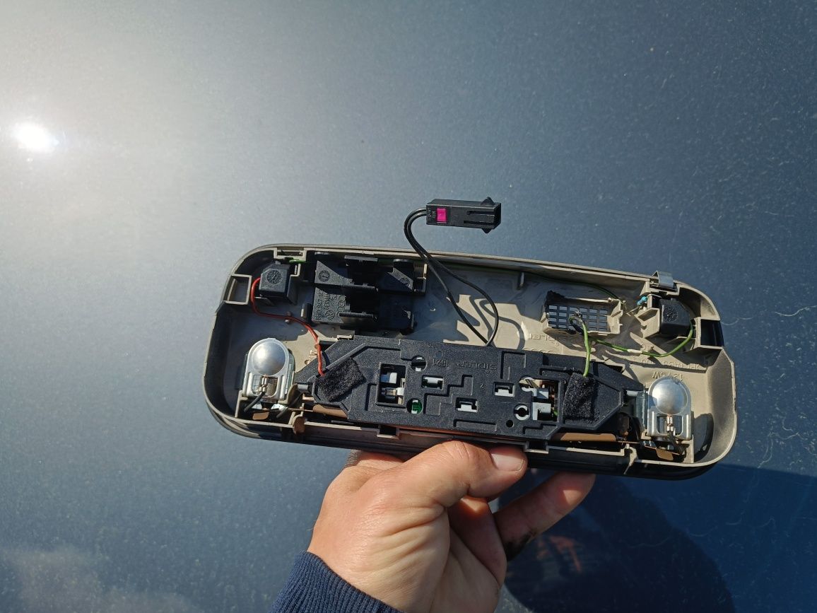 Audi a4 b6 B7 cabrio lampka podsufitki