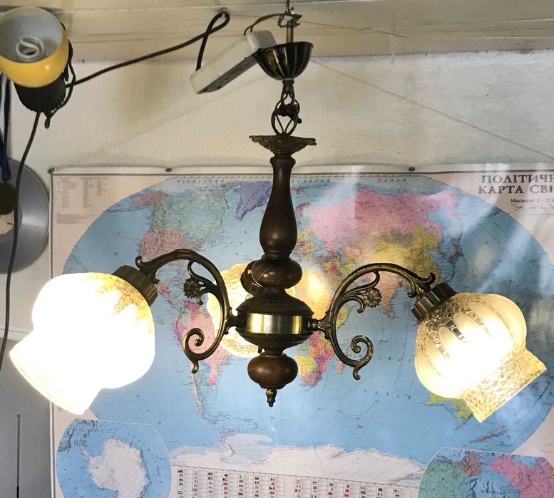 Люстра "Рэтро" изготовлена в Югославии
