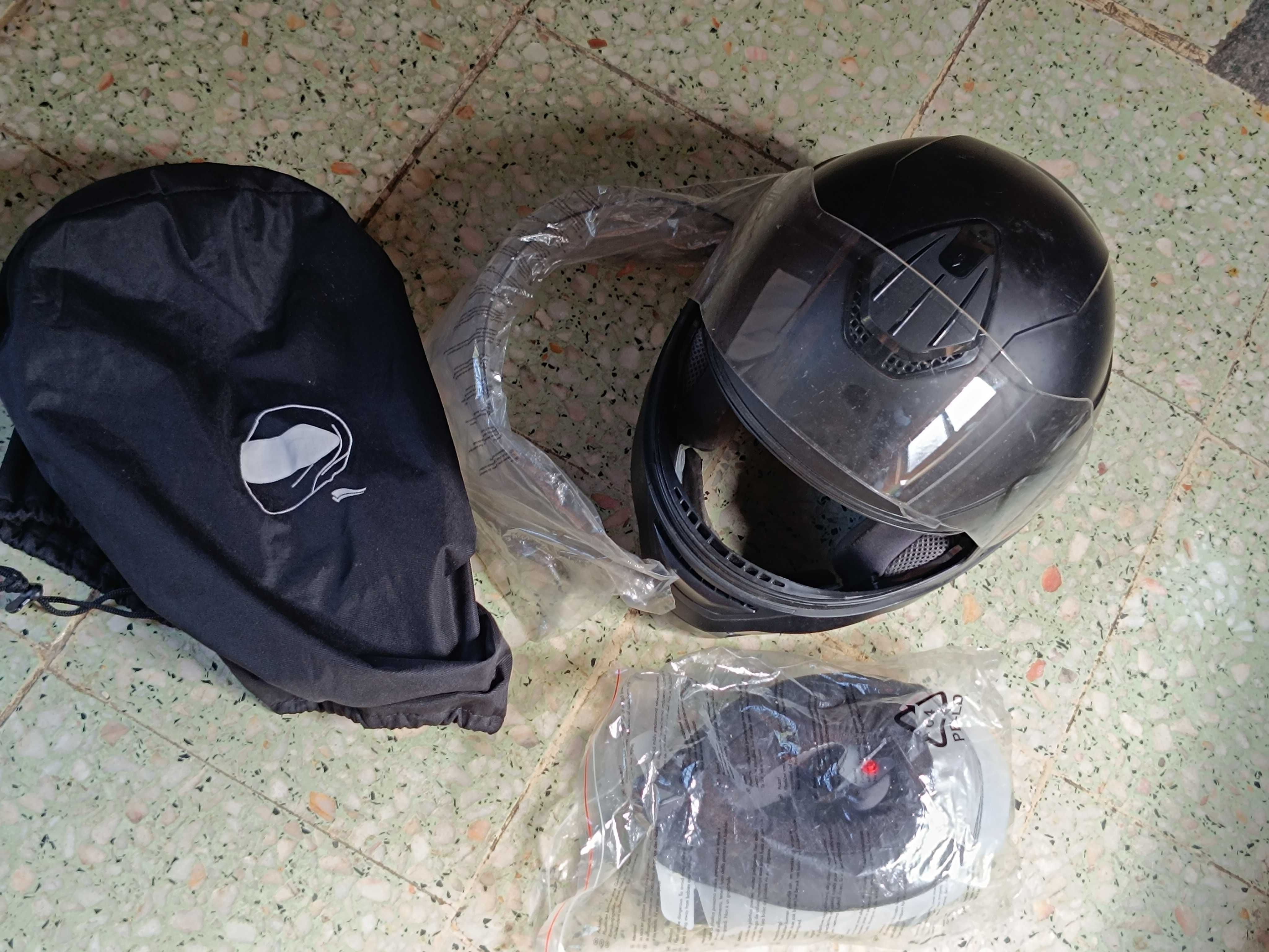 Capacete de moto com almofadas de substituição