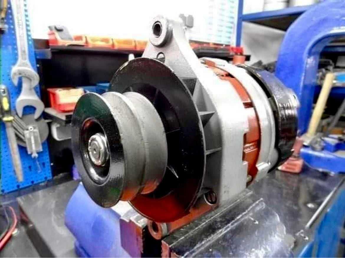 Alternator Bizon SW400 SW680 Ifa Fortschritt Jelcz Ł-34 Sieczkarnia