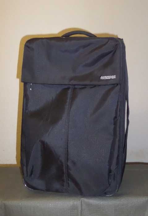 Чемодан большой чёрный American Tourister, 2 колеса,  размер 61Х40Х22