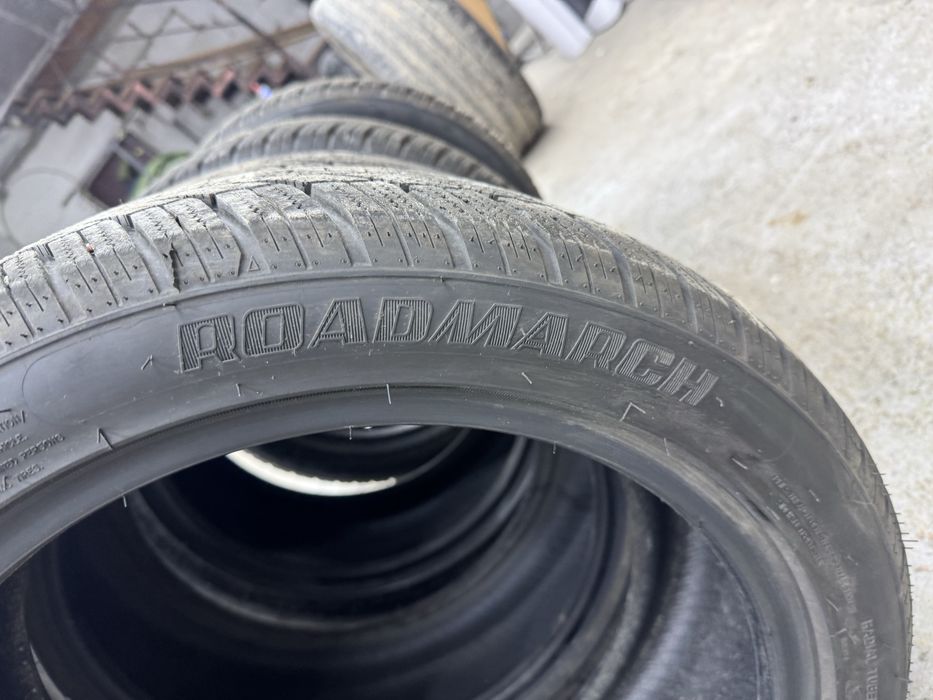 Продам шини r17/235/45-215/45 зима