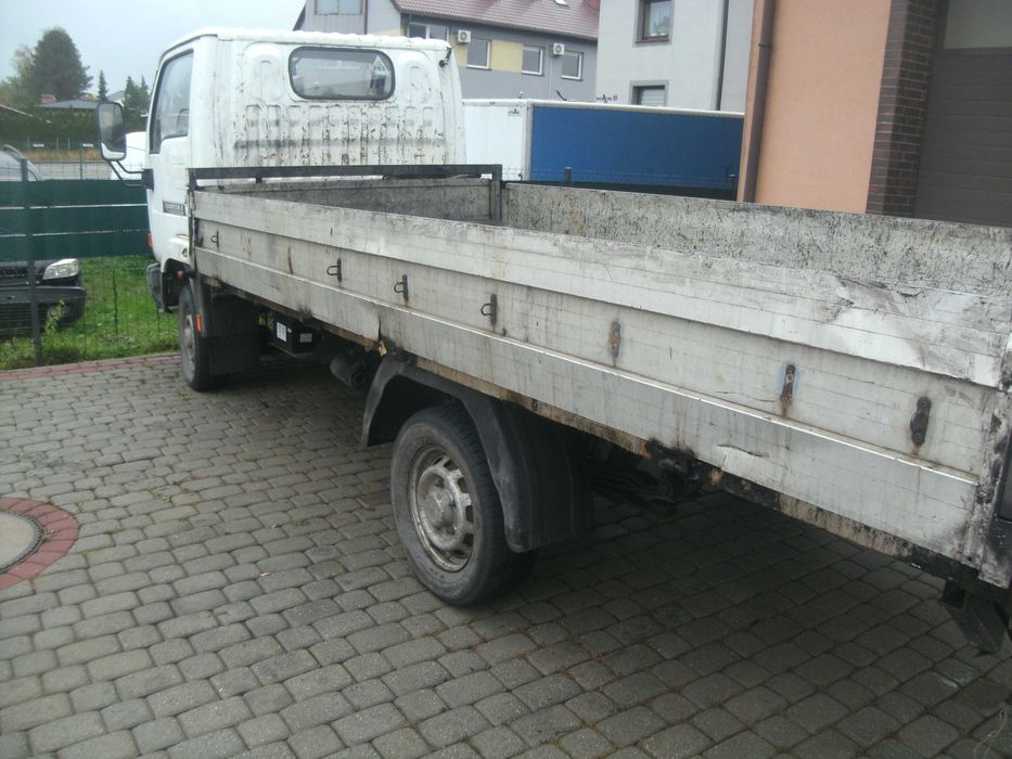 NISSAN CABSTAR F23 1999Rok 2.3TD Paka