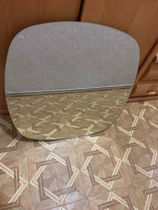 ДЗЕРКАЛО в прихожу або ванну кімнату