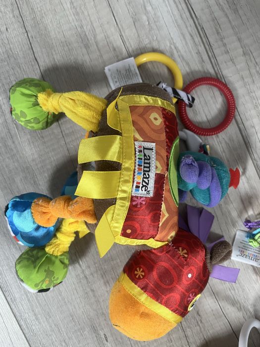 Lamaze grzechotki zawieszki sensoryczne