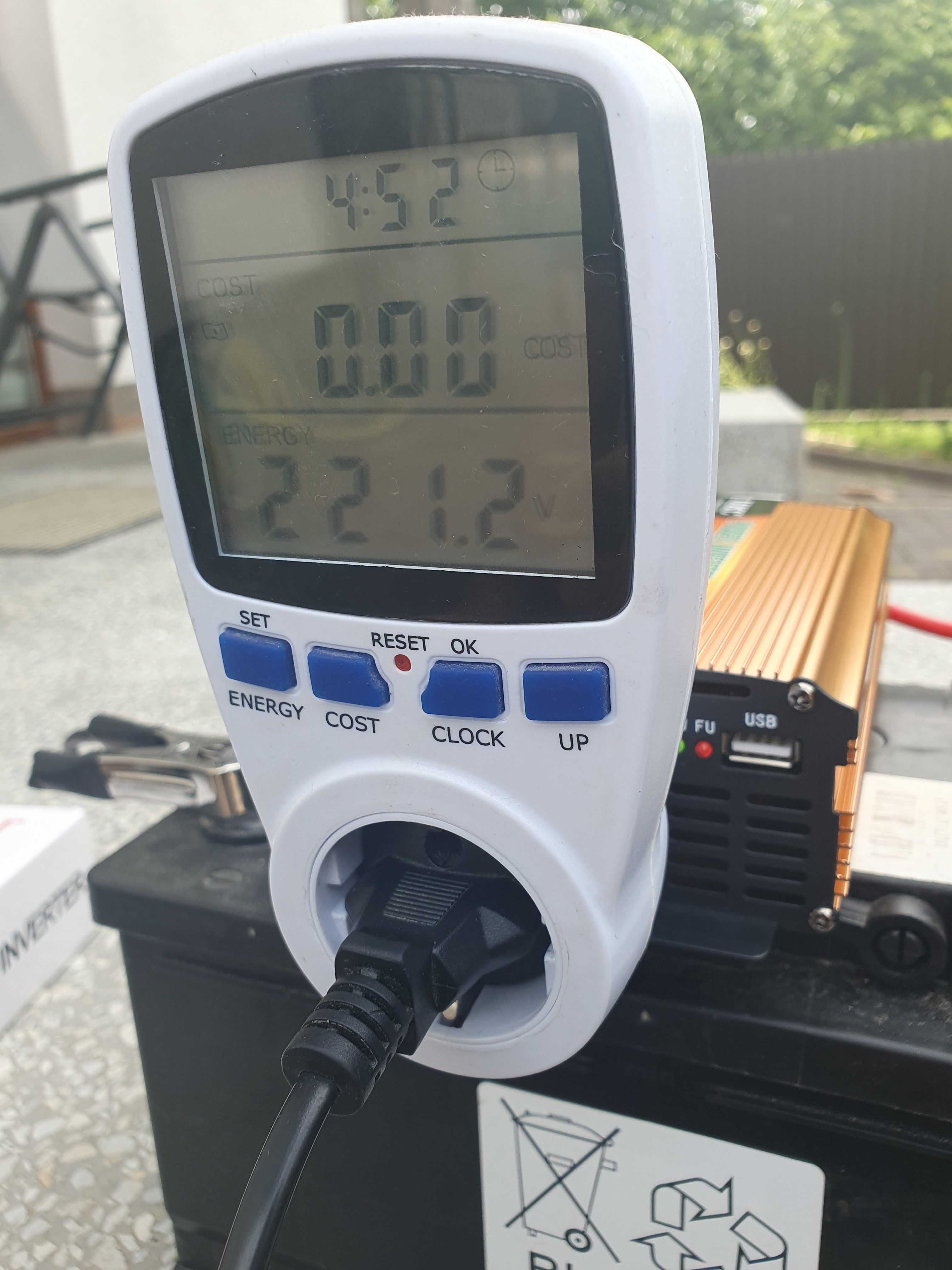 Перетворювач напруги інвертор струму UKC з 12V на 220V  2000W
