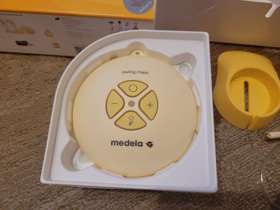 Laktator elektryczny podwójny Medela Swing Maxi.