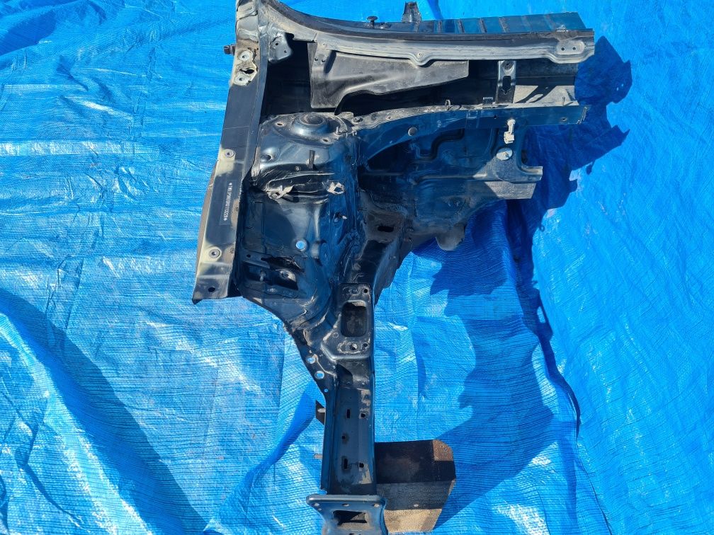 ĆWIARTKA prawa przednia podłużnica próg SKODA OCTAVIA III LF7Y OEM