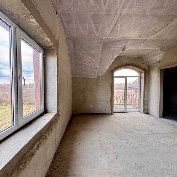 Продається будинок у с. Старий Лисець (5 км до Івано-Франківська)