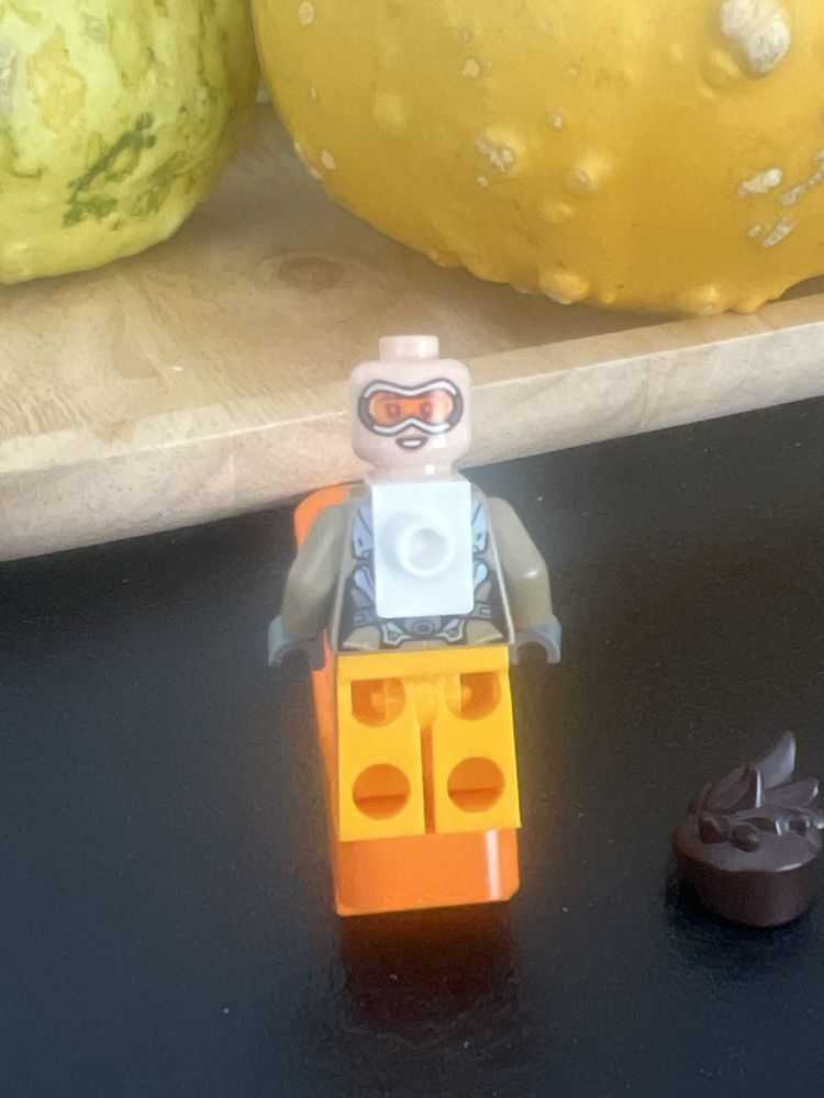 Minifigurka Lego - ow001 - Tracer