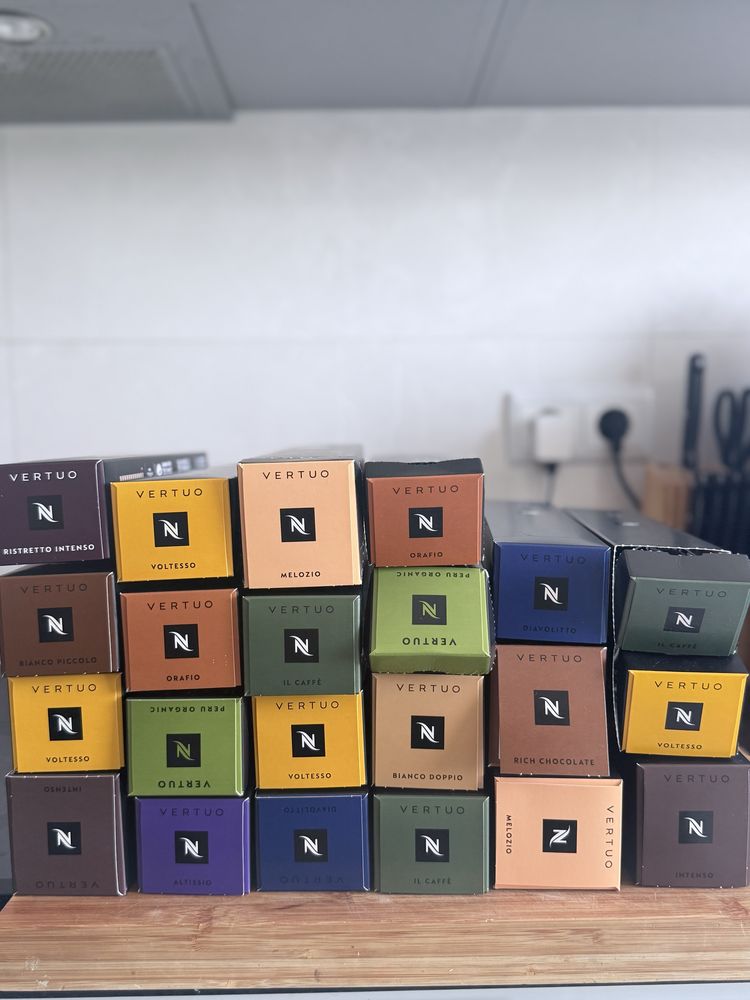 Maquina de cafe nespresso vertuo