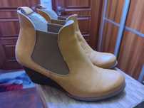 Buty botki Ryłko ocieplane r.38 jak nowe