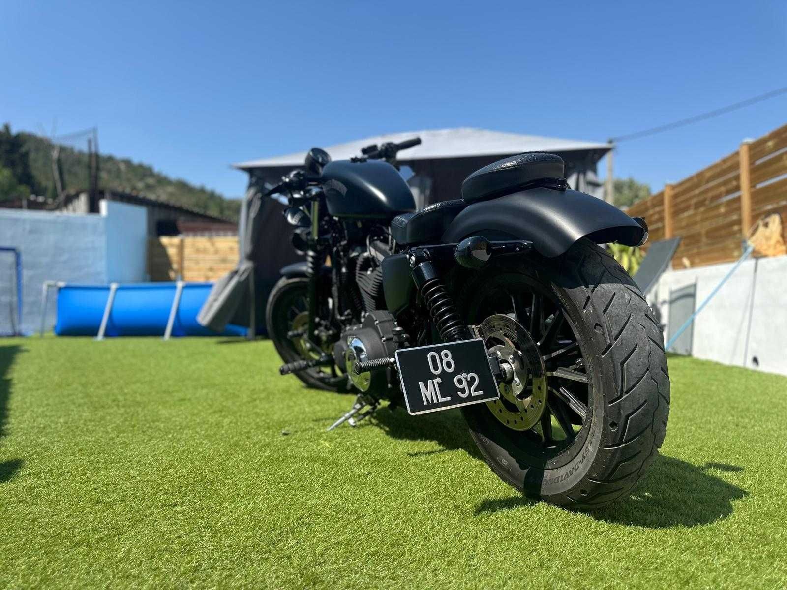 Harley-Davidson XL 883N Iron