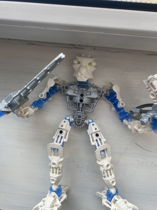 Lego 8732 Bionicle Toa Inika Matoro