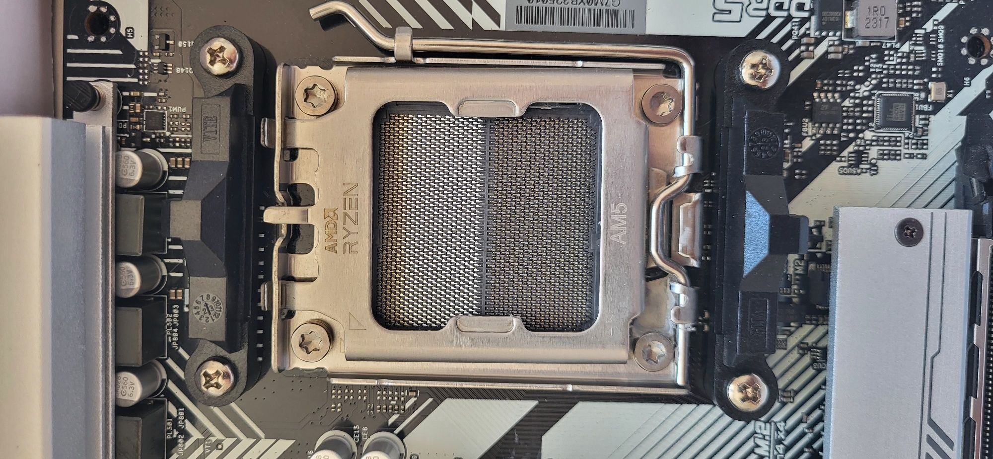 Asrock a620m pro Rs wifi AM5