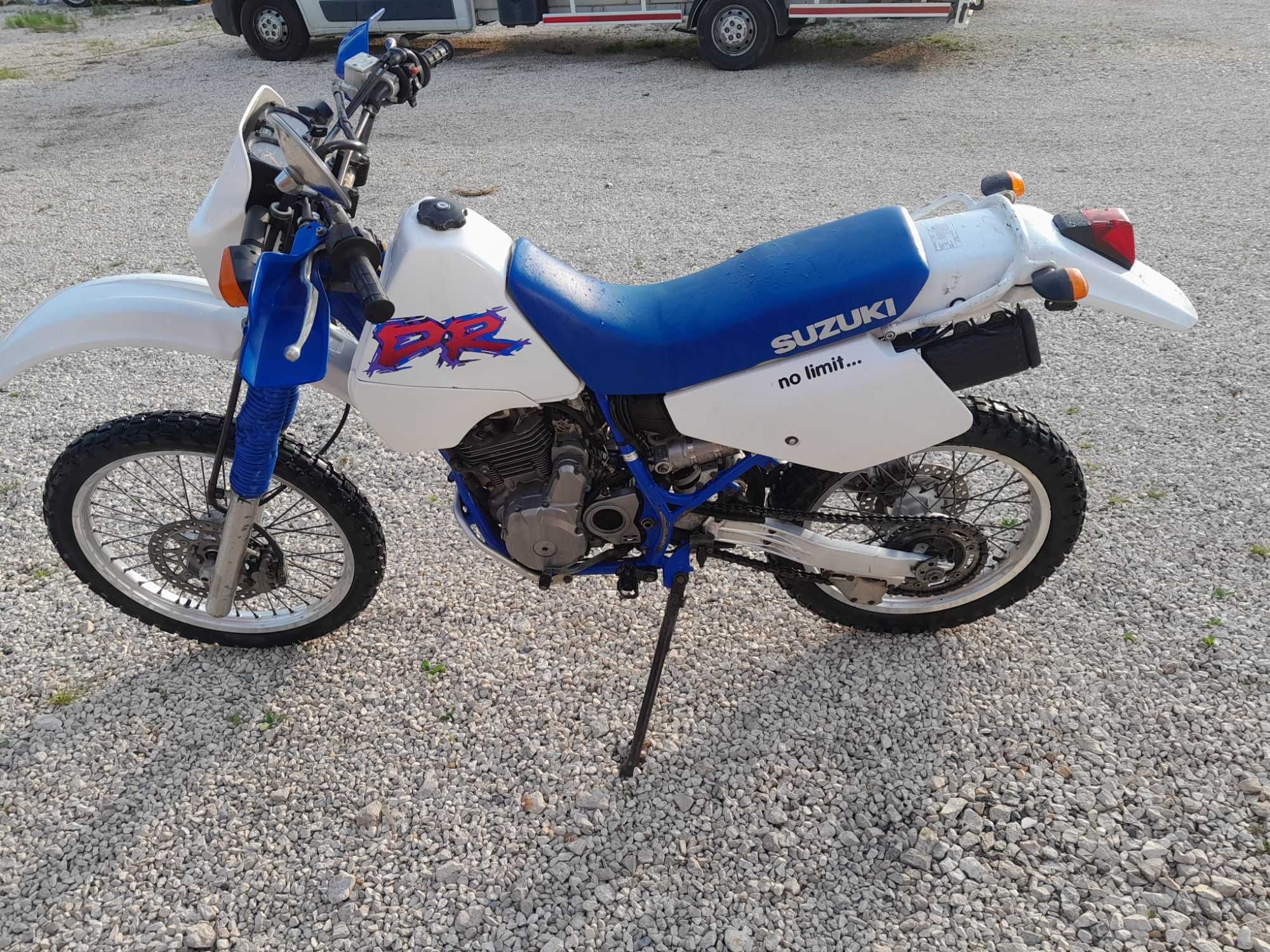 suzuki DR 350 .,
