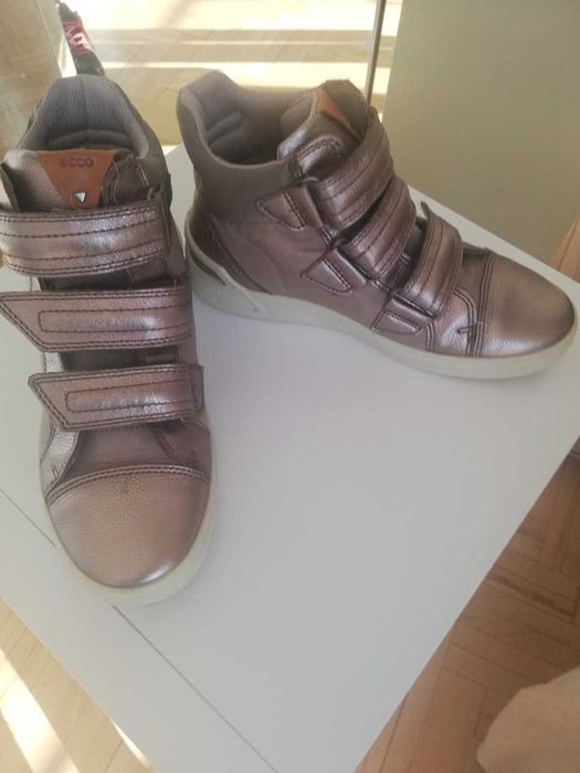 ECCO  buty sportowe  nr 39