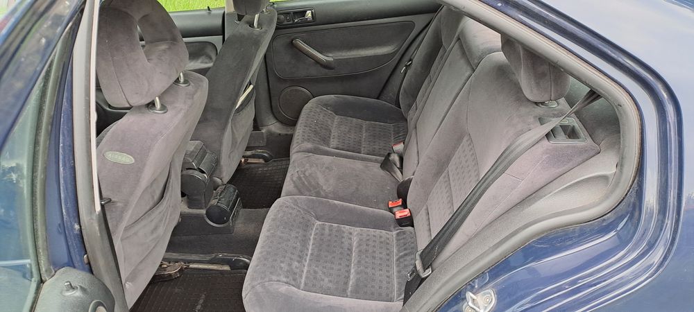 VW Bora 2.0 AZJ • 2002 r. • LPG • Klimatyzacja