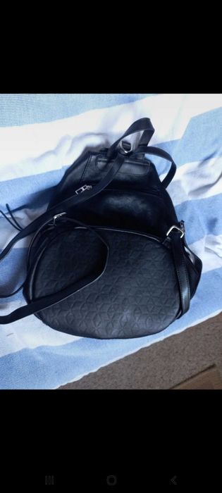 Mochila preta - Paco Martinez